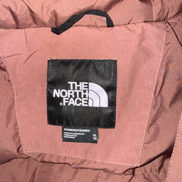 North Face coat - Picture 10 of 14